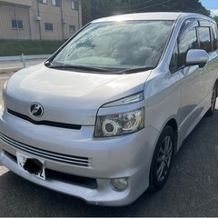 トヨタ ヴォクシー ZS 4WD ⬛ 車検: 令和05年08月