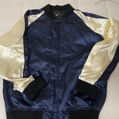 ジャンバー　Mサイズ