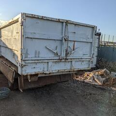 アームロール　コンテナ　8ルーベ