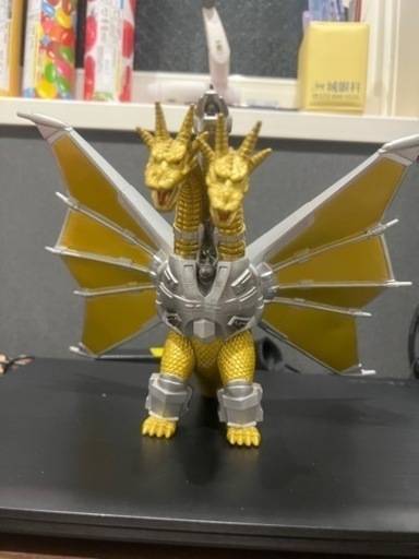 ゴジラ、メカキングギドラ、デストロイア