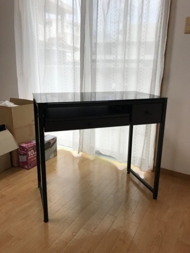 デスク　キーボード引き出し付き