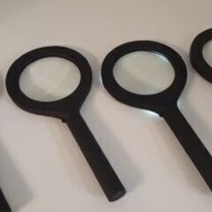 照明付き拡大鏡の画像