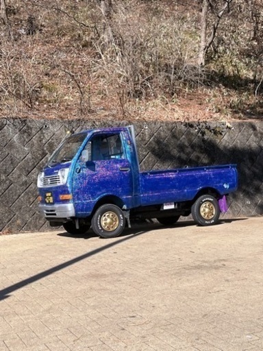 DAIHATSUハイゼットS38の三方開煽り 飾れ
