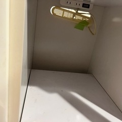 食器棚　の画像