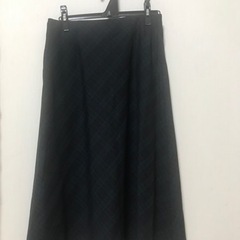 UNIQLO グリーンチェックスカート
