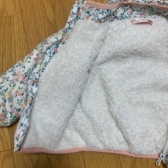 futafuta アウター　95の画像