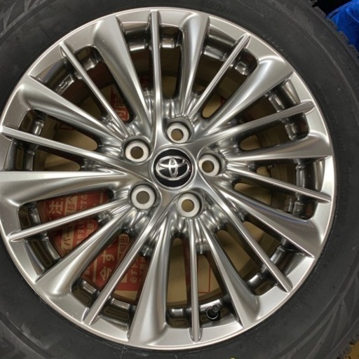 スタッドレス　ブリザック　ブリヂストン　アルミホイール付　受け渡し決定しまさした。