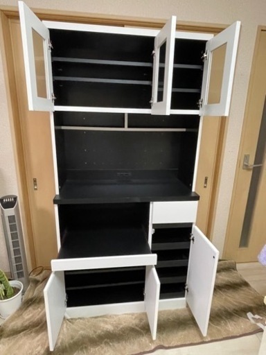 美品キッチンボード(2口コンセント付き)大幅値下げ??