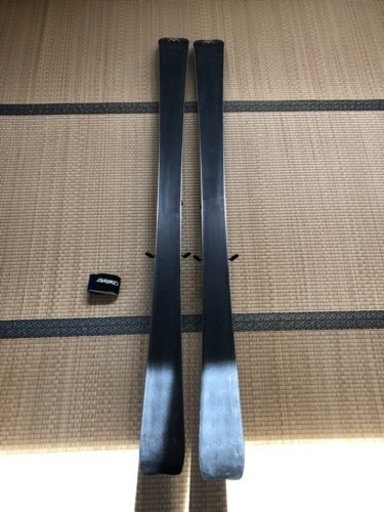スキー板　VOLKS(フォルクル) 購入金額￥100.000