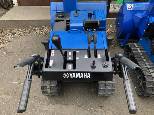 取り引き決定致しました。No.1 ヤマハ除雪機　中古　YT875E 8馬力　左右電動シューター　サイドクラッチ付き