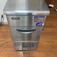SANYO サンヨー　業務用　製氷機
