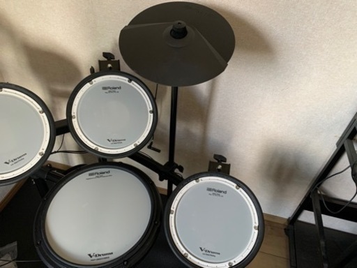 Roland V-Drums TD-17 スピーカー、マット、スローン、スティック付きです！！
