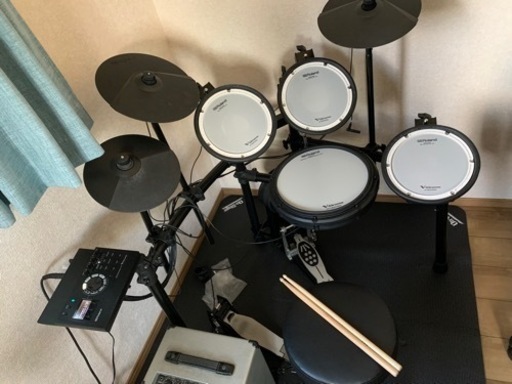 Roland V-Drums TD-17 スピーカー、マット、スローン、スティック付きです！！