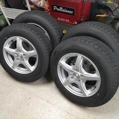 バリ山スタッドレス　VRX 175/70-14　5H/100