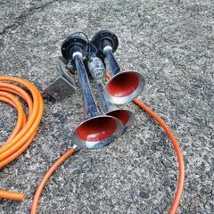 お渡し決まりました。24V　3連ヤンキーホーンの画像