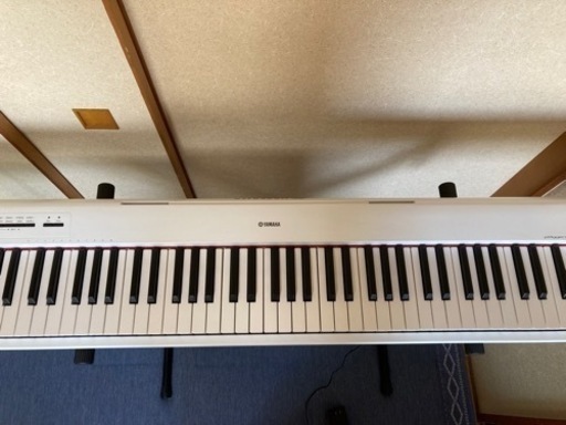 YAMAHA 電子ピアノ