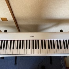 YAMAHA 電子ピアノ