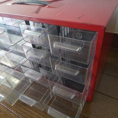 ツールボックス （赤)の画像