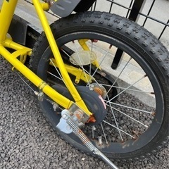 子供用の自転車（16インチ）の画像