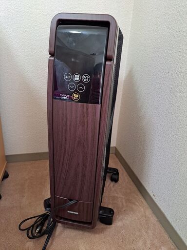 美品　オイルヒーター　アイリスオーヤマ