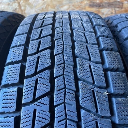 極上タイヤ　DUNLOP ダンロップ　SJ8 215/65R16 スタッドレス タイヤ　2017年製　16インチ