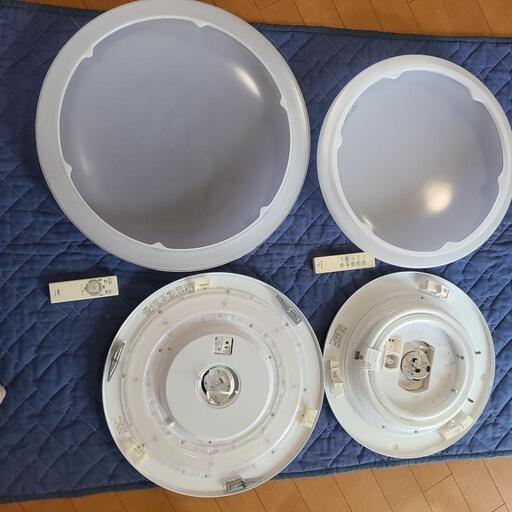 天井照明　二個セット　HLDZD1262　HHFZ4150　リモコン付き