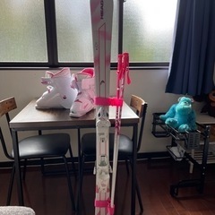 再値下げ！女子用ジュニアスキーセット