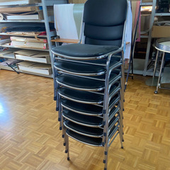 スタッキングチェア　事務所イス　譲ります　配送可能