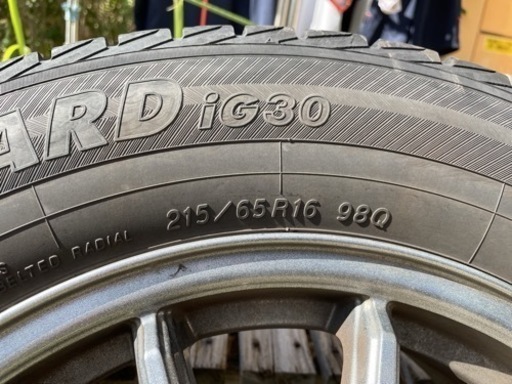 【最終値下】ヨコハマ　スタッドレスタイヤ215-65R-16ホイル付き（4本）オデッセイ