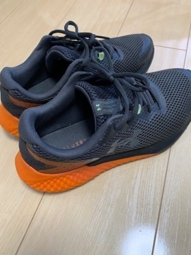 アンダーアマー中古27.5