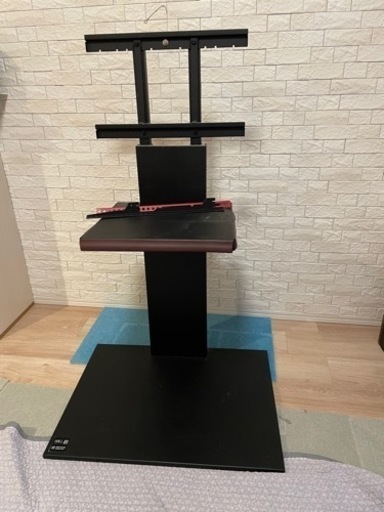 壁よせテレビスタンド　wall v2  棚板付き
