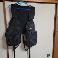 値下げしました‼️REAL METHOD製 釣りベスト ユーズド...