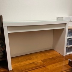 0円！IKEAデスク