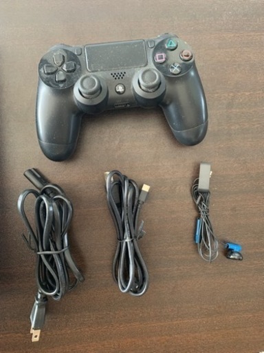 【PS4/500GBまだまだ現役！？】ネットTVやBlu-ray、DVDも見れます