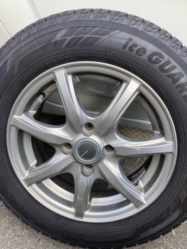 スタッドレスタイヤ　ホイールセット　14インチ②