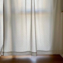 ニトリ 遮光カーテン 100×200cm 2枚組の画像
