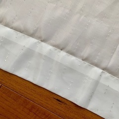 ニトリ 遮光カーテン 100×200cm 2枚組の画像