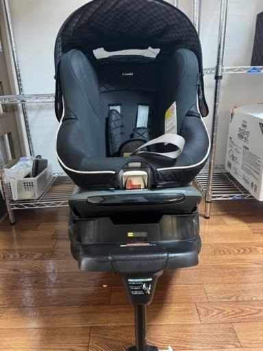 COMBI コンビ　チャイルドシート