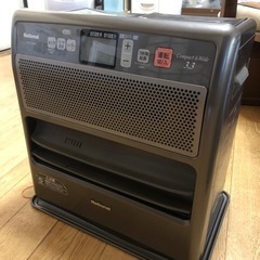 黒　ナショナル　石油ファンヒーター