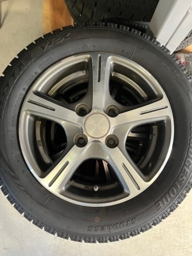 ブリヂストン VRX 155/65R13 スタッドレスタイヤ