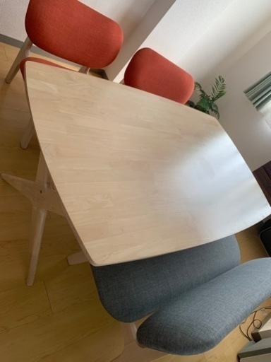 【売ります】 ダイニングテーブル 椅子付き