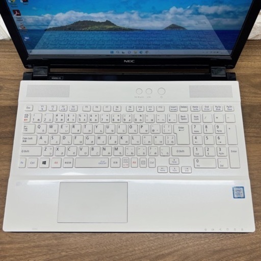 【美品】ホワイト Lavie☘ 爆速SSD512GB搭載☘第7世代Core i7