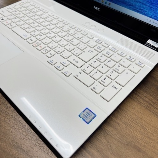 【美品】ホワイト Lavie☘ 爆速SSD512GB搭載☘第7世代Core i7
