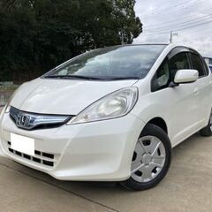 ホンダ フィット！  ハイブリッド 乗って帰れる！  上級グレー...