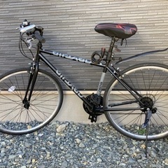 【値下げしました！ほぼ新品】クロスバイク  泥除け、鍵、ライト、サドルカバー付き