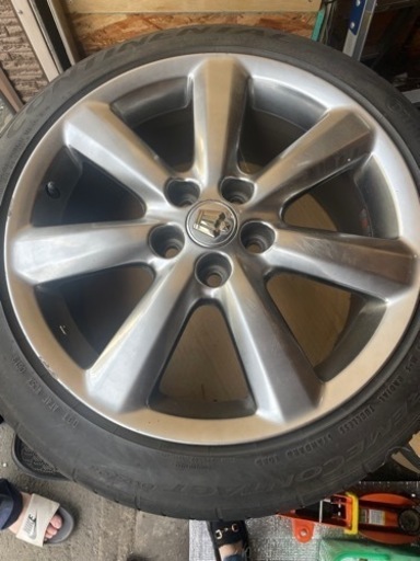 クラウンタイヤ4本