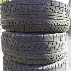 スタッドレスタイヤ BLIZZAK 225/55R18 BLIZZAK REVO GZの画像