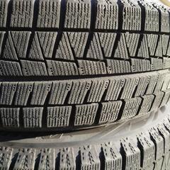 スタッドレスタイヤ BLIZZAK REVO GZ 175/65R14の画像