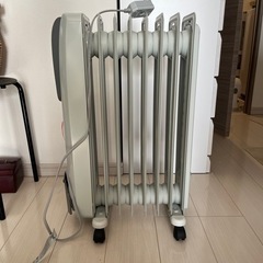 ※取引中※デロンギ　オイルヒーターの画像