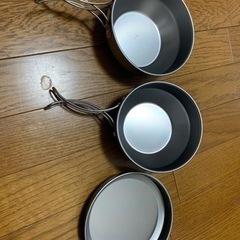 【決まりました】アウトドア用調理器具、皿、コップの画像